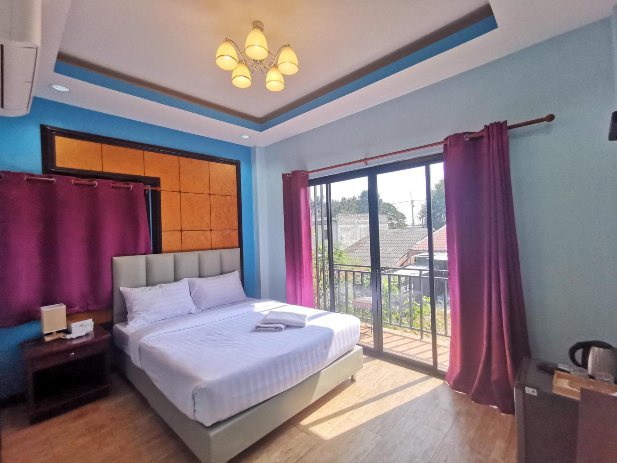 Kan Home Hotel Kanchanaburi Zewnętrze zdjęcie
