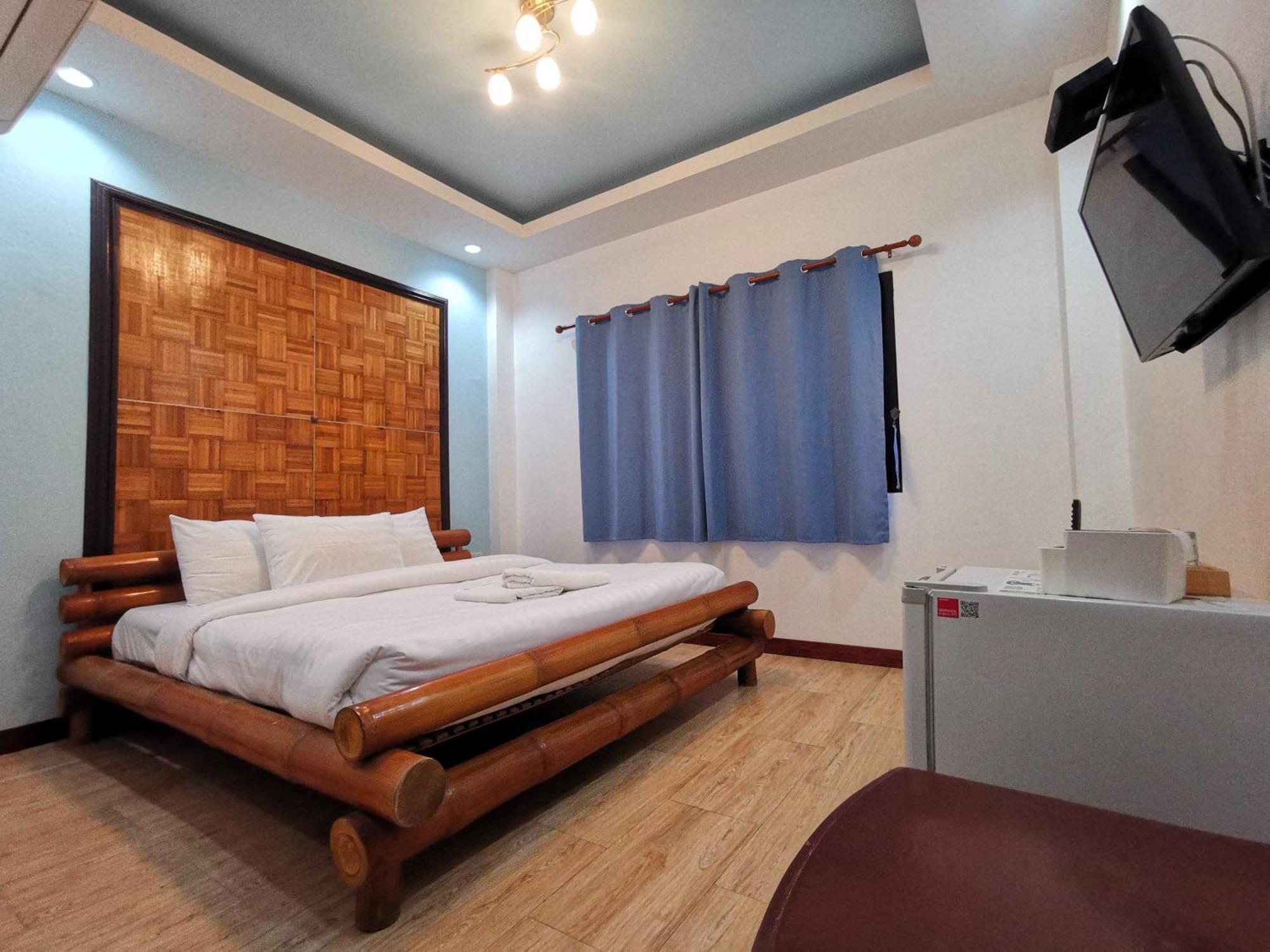Kan Home Hotel Kanchanaburi Zewnętrze zdjęcie